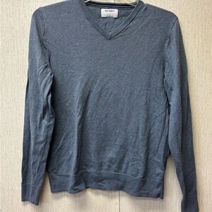 Old Navy Men's Blue/Gray V-Neck Sweater